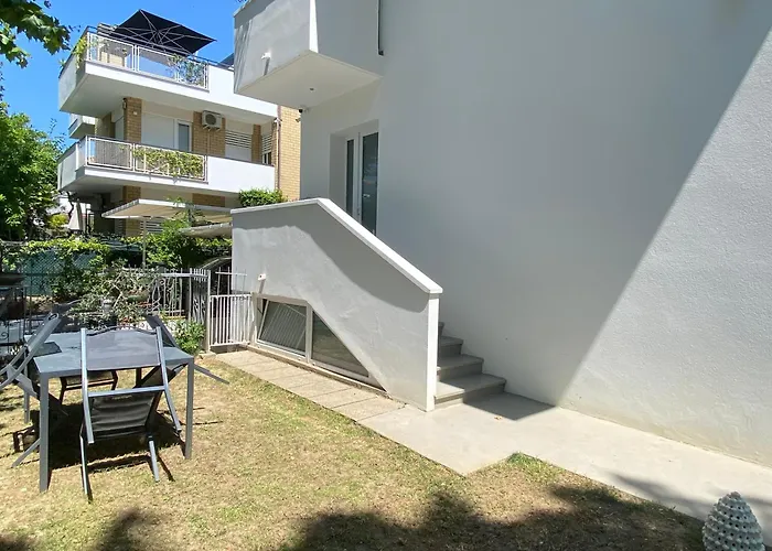 Bed & Breakfast Doma 2 3