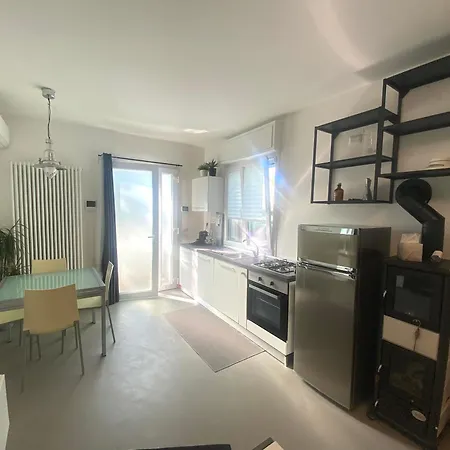 Doma 2 3 Bed & Breakfast